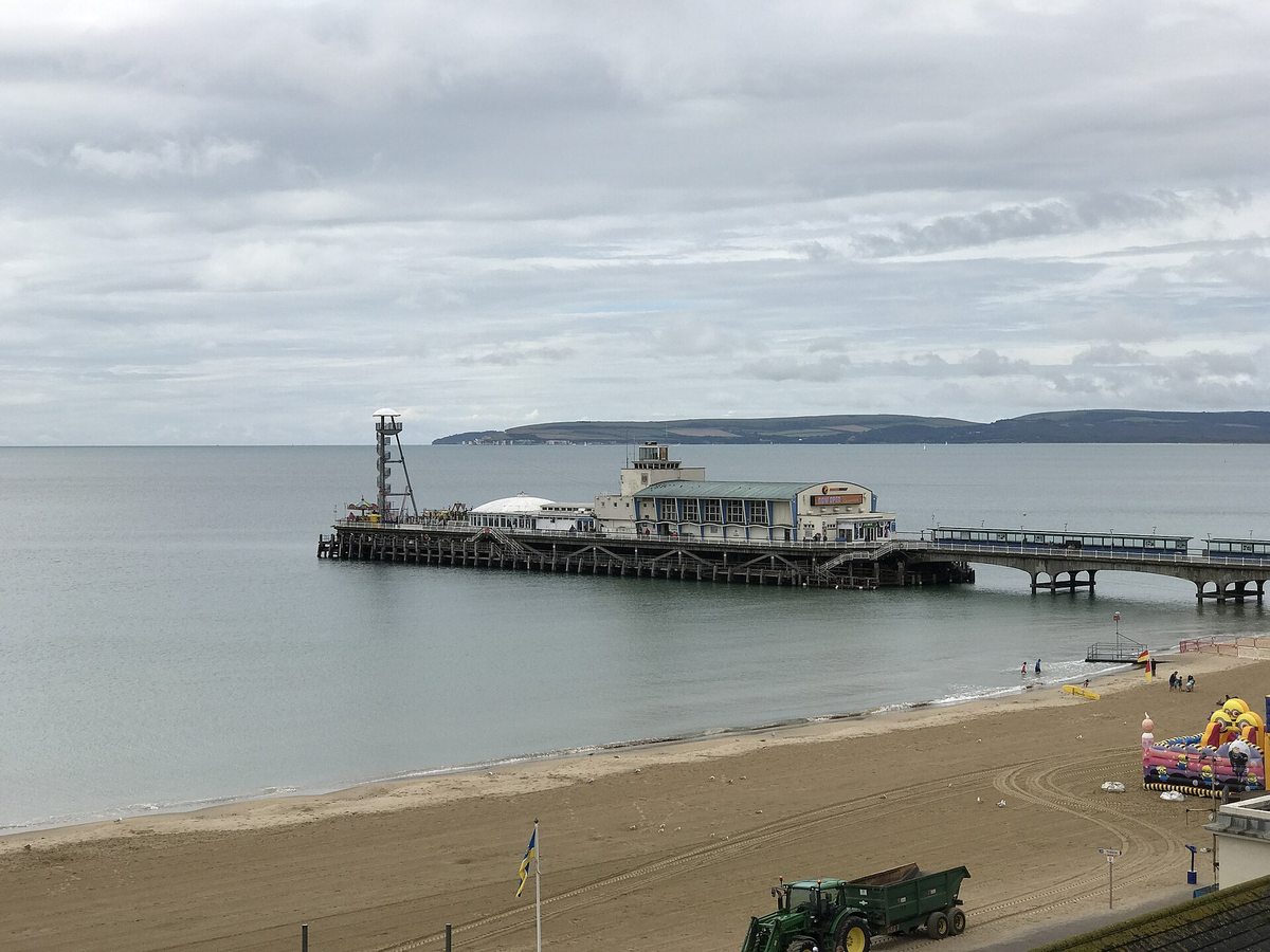 Bournemouth Pier and the central coastal setting Bournemouth Pier and the central coastal setting