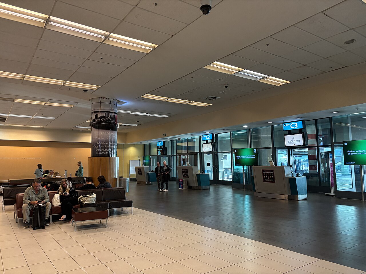 Ground level of Cape Town Airport’s domestic terminal Ground level of Cape Town Airport’s domestic terminal