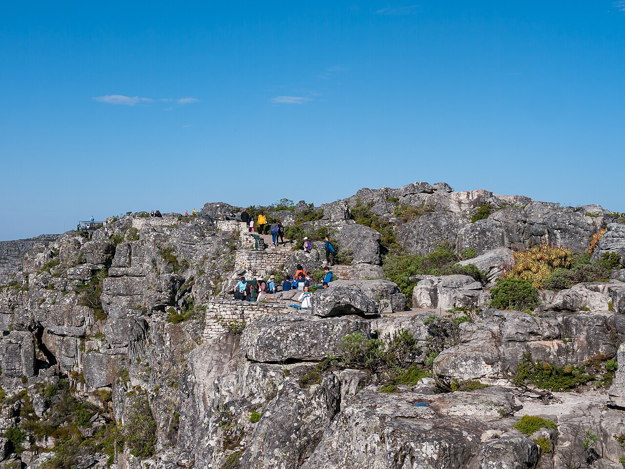 Visitors on the Table Mountain plateau