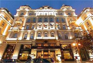 Corinthia Grand Hotel Royal - 5-Star Hotel