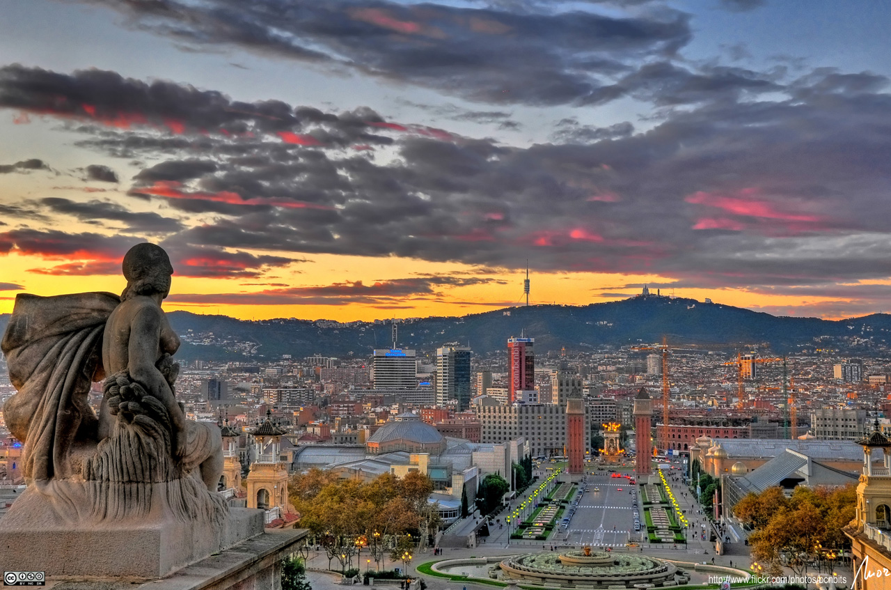 Panoramic view of Barcelona from Montjuïc overlooking Plaça d’Espanya and the city skyline