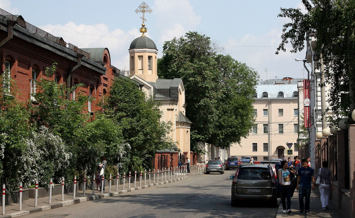 Serpukhov Lane in Moscow’s southern historic district