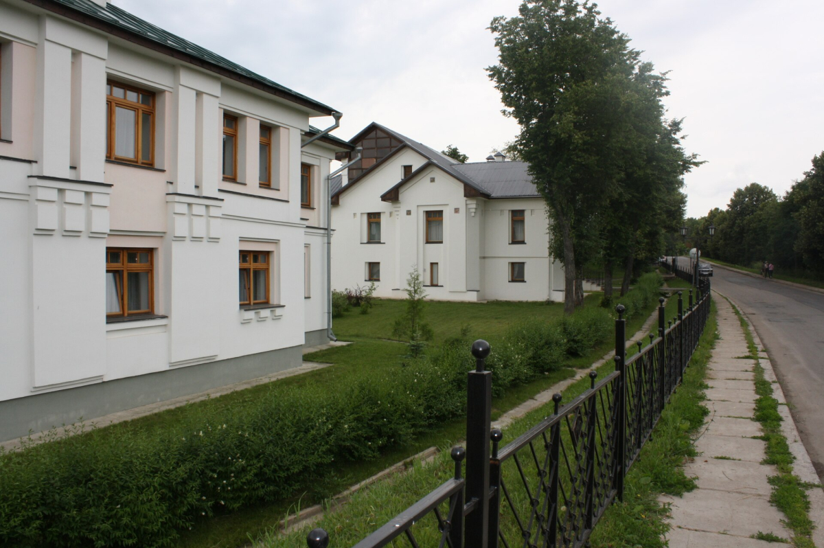 Buildings and grounds at Pushkarskaya Sloboda in Suzdal Buildings and grounds at Pushkarskaya Sloboda in Suzdal