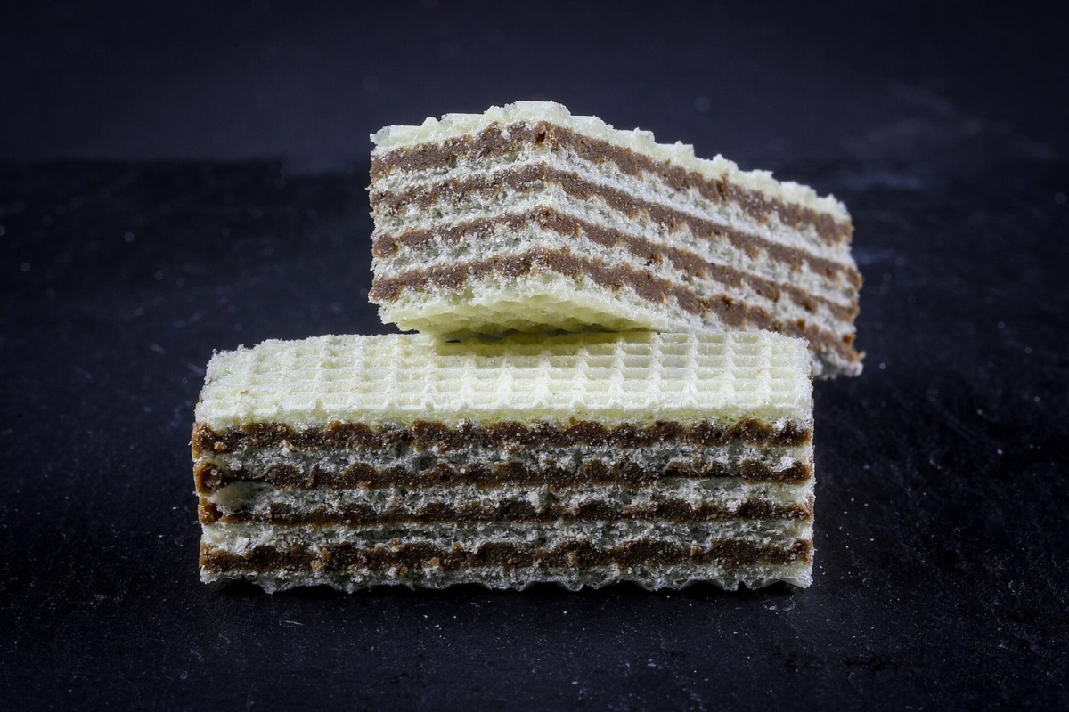 Layered Neapolitan-style wafers Layered Neapolitan-style wafers