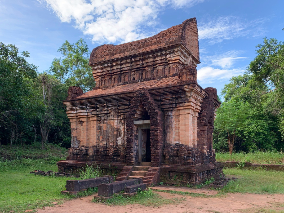 My Son Sanctuary, Temple E7, photographed in 2024