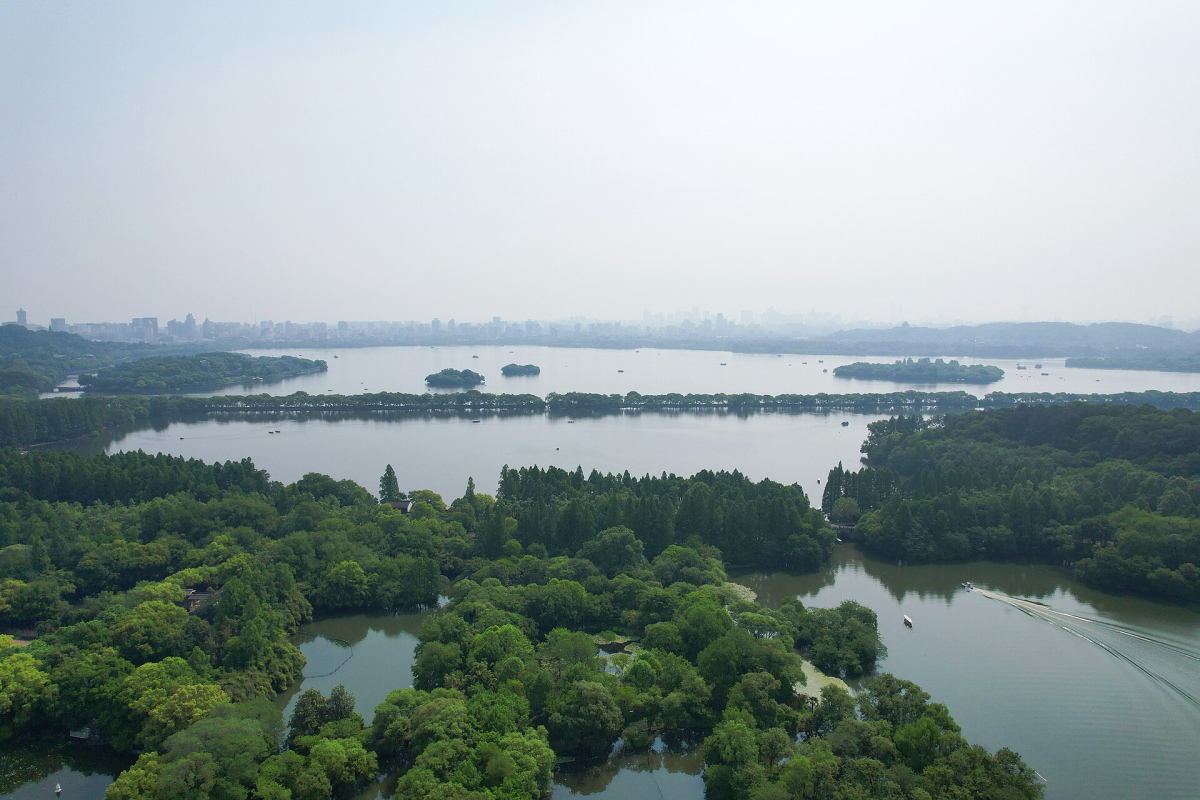 Spring greenery around West Lake in Hangzhou