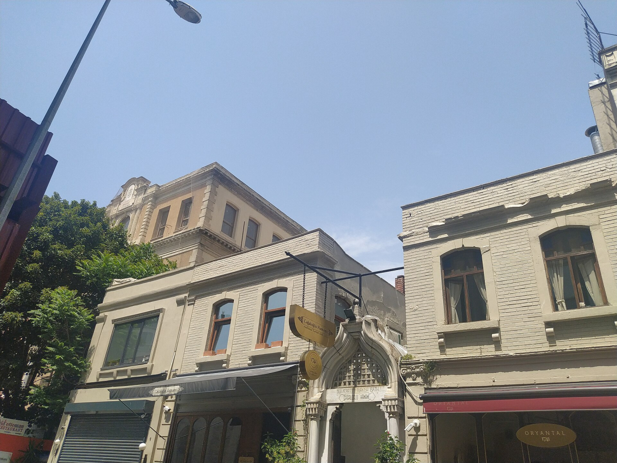 Exterior entrance of Cağaloğlu Hamam in Istanbul