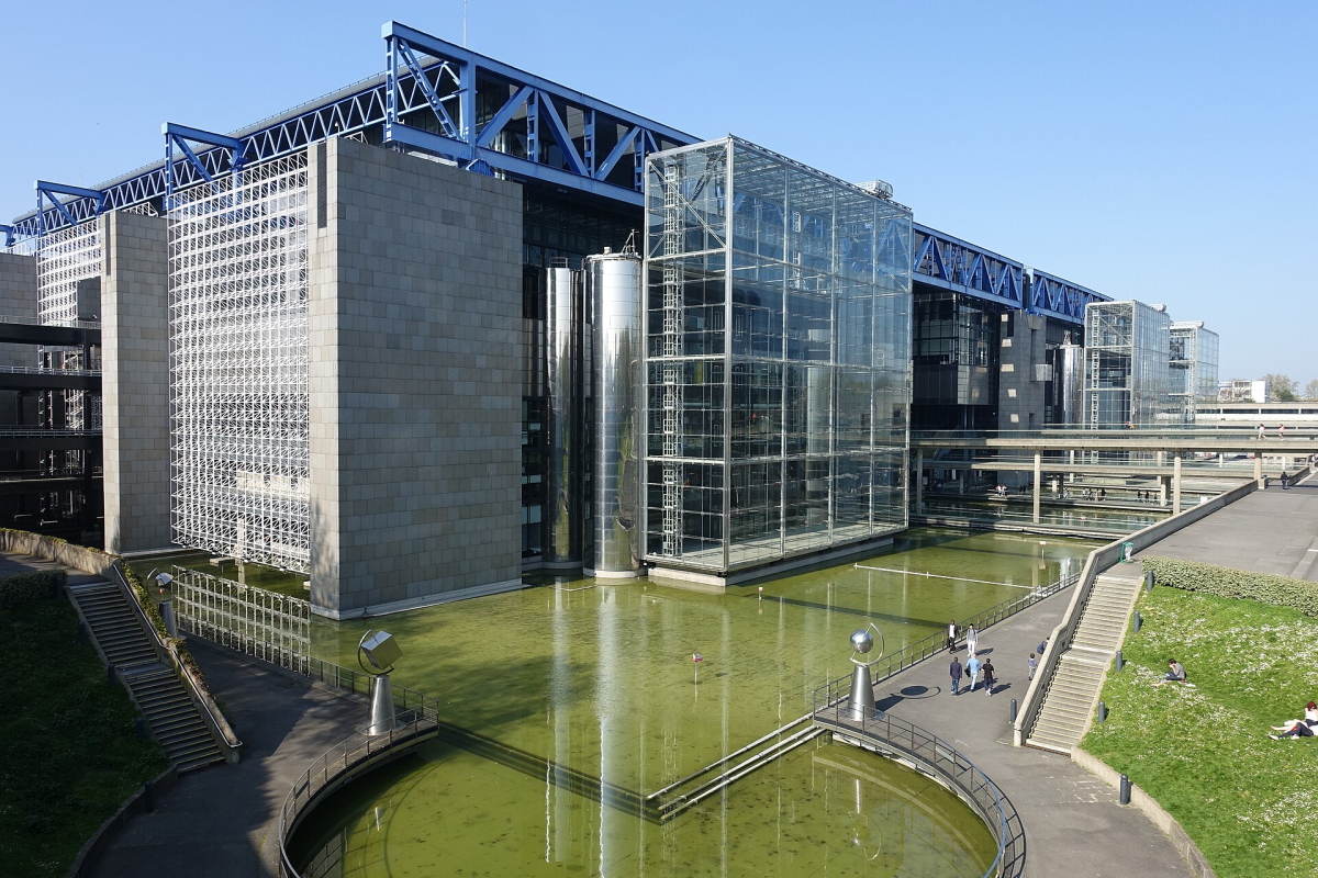 The Cité des sciences at La Villette. The Cité des sciences at La Villette.
