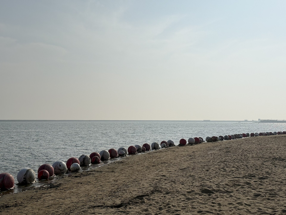 Jinshan City Beach on Shanghai’s southern coast Jinshan City Beach on Shanghai’s southern coast