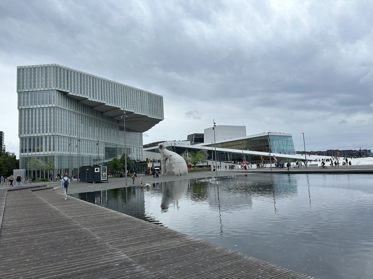 Deichman Bjørvika and the Opera House waterfront. Deichman Bjørvika and the Opera House waterfront.
