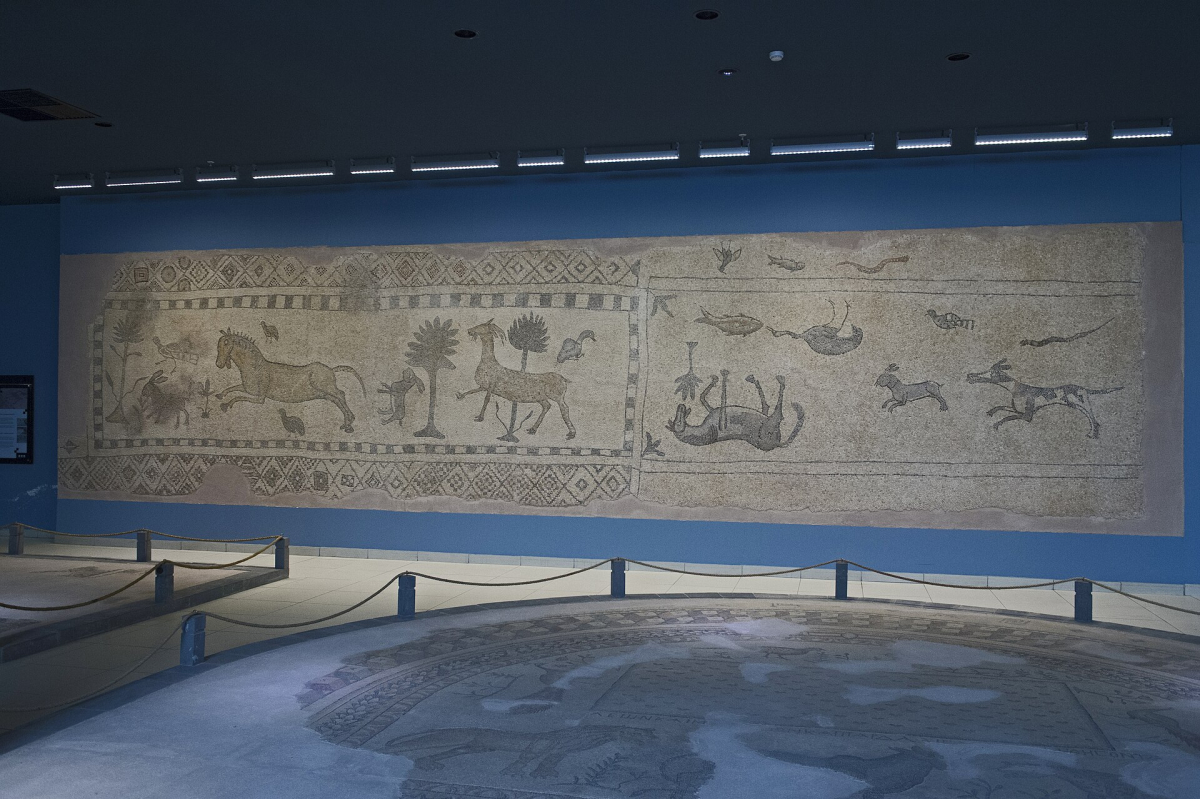 The Yarımca-Bağtepe mosaic at Gaziantep Zeugma Museum