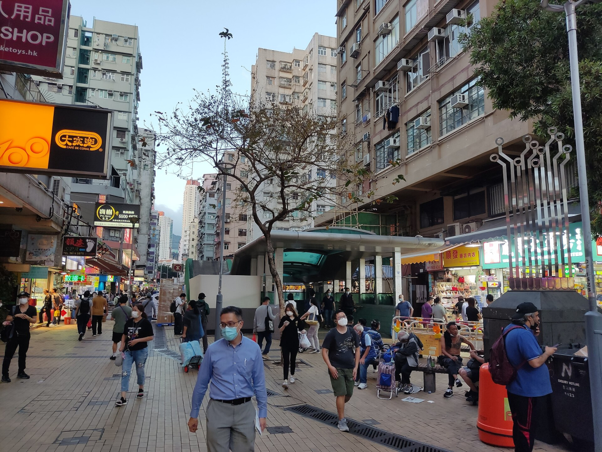 Street trading in Sham Shui Po. Street trading in Sham Shui Po.