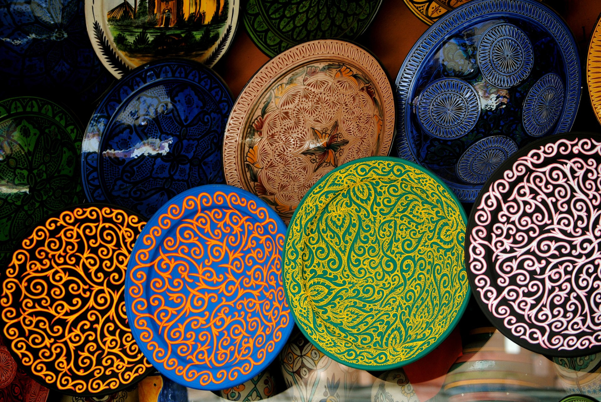 Decorated pottery plates for sale in Marrakech Decorated pottery plates for sale in Marrakech