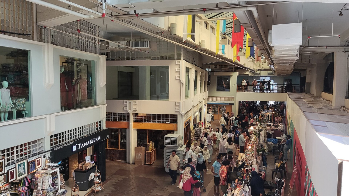 Inside Central Market in Kuala Lumpur; ask individual sellers about product makers and origins. Inside Central Market in Kuala Lumpur; ask individual sellers about product makers and origins.