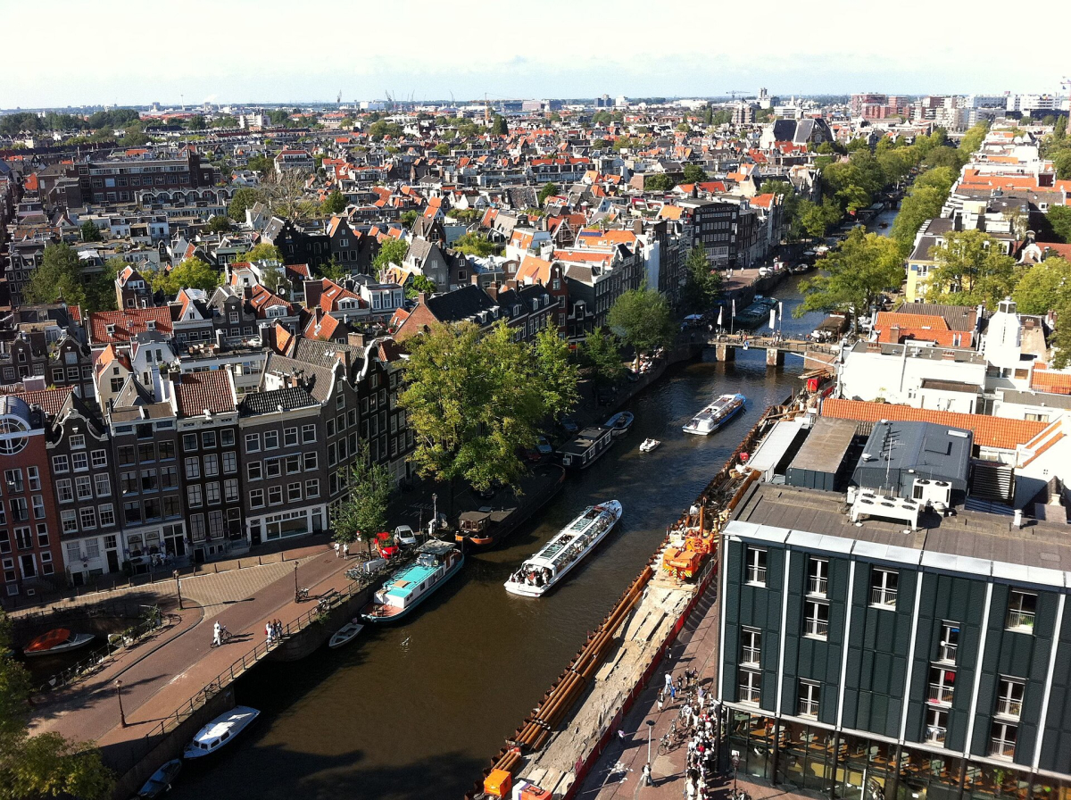 The western canals and Jordaan seen from above.
