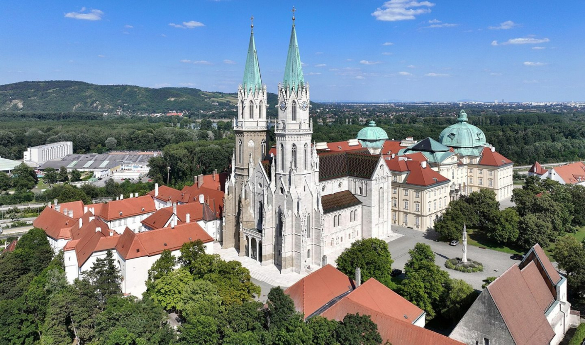 The abbey complex at Klosterneuburg