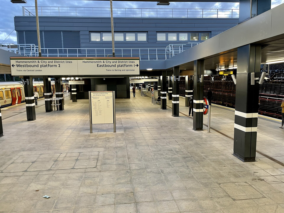 Whitechapel Underground platforms in August 2021; lift availability must be checked for the actual journey.