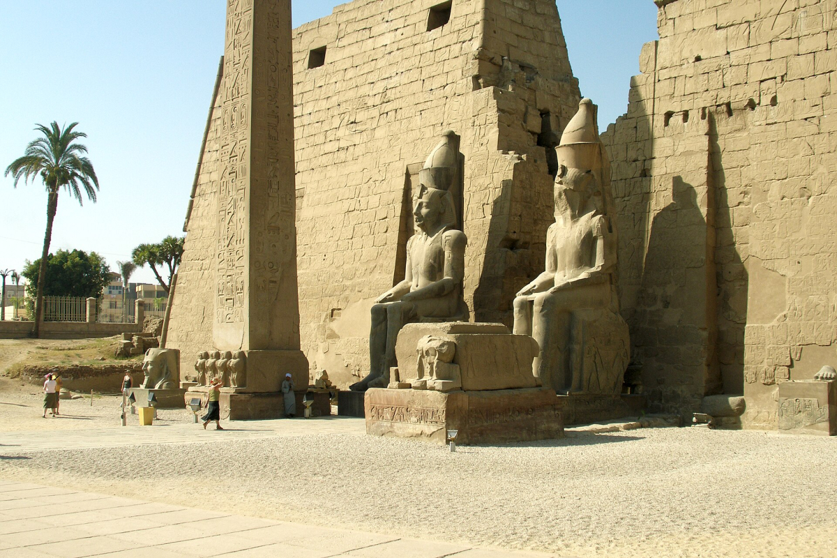 Seated statues at the entrance of Luxor Temple Seated statues at the entrance of Luxor Temple