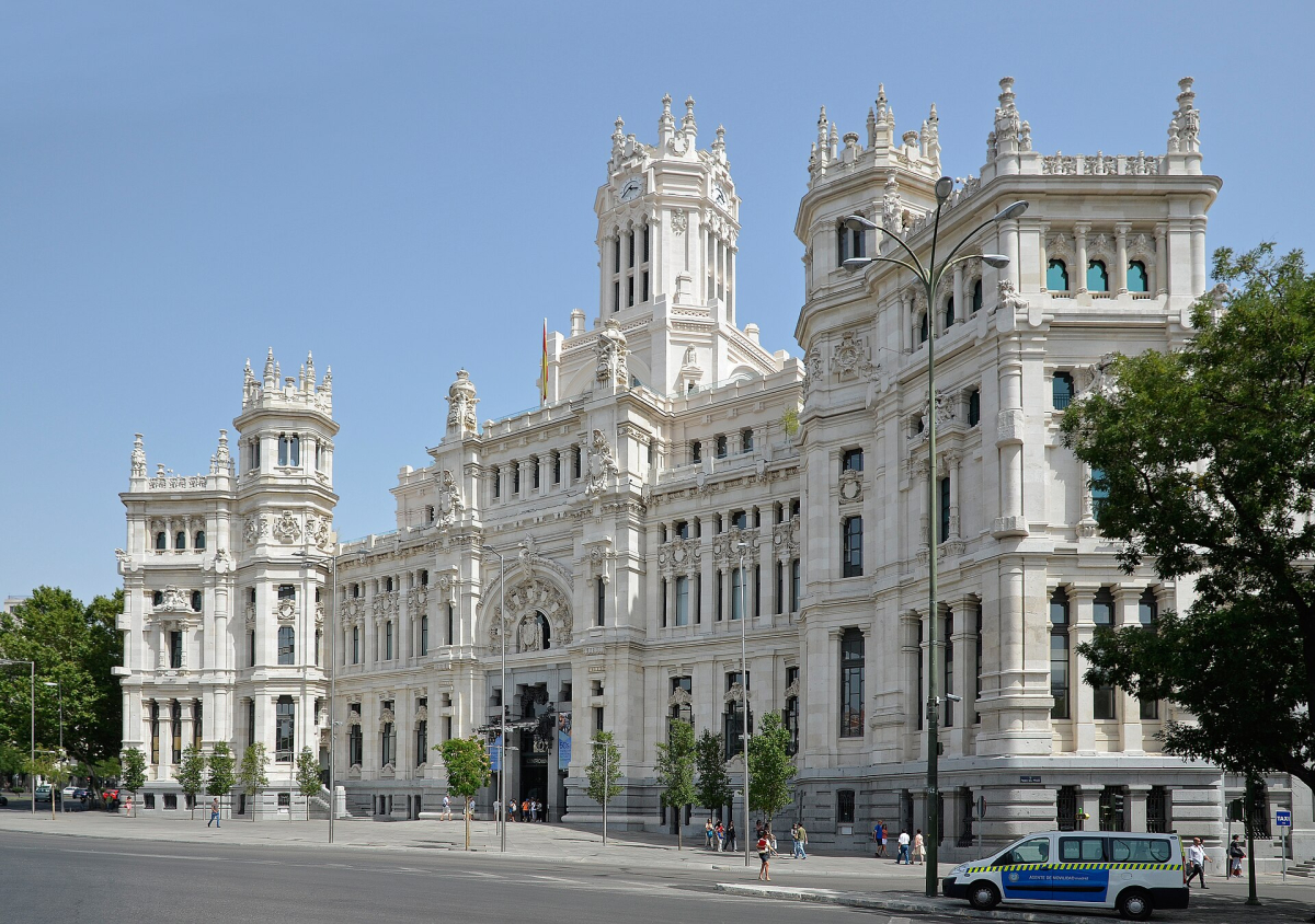 The façade of Cibeles Palace.