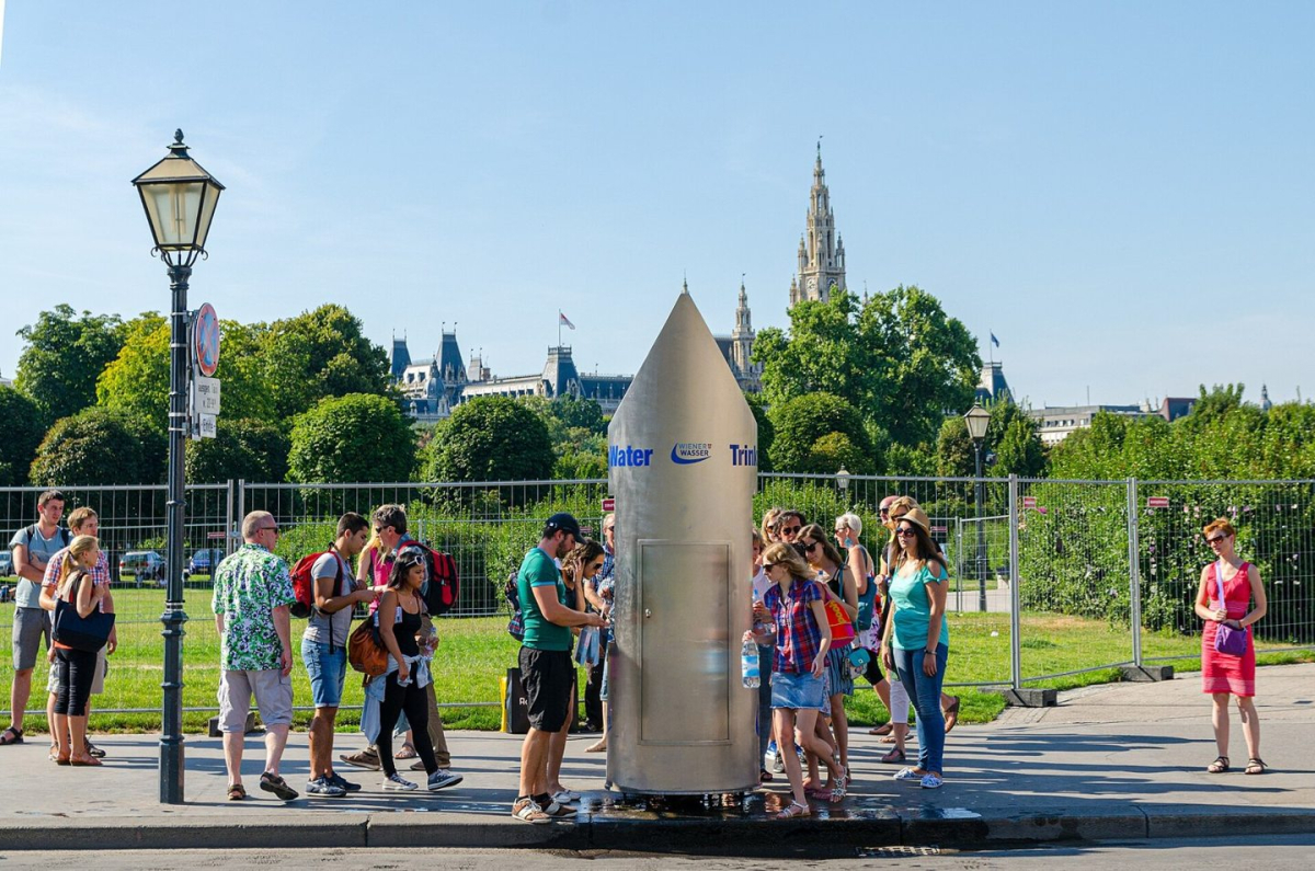 A mobile drinking-water fountain in Vienna A mobile drinking-water fountain in Vienna