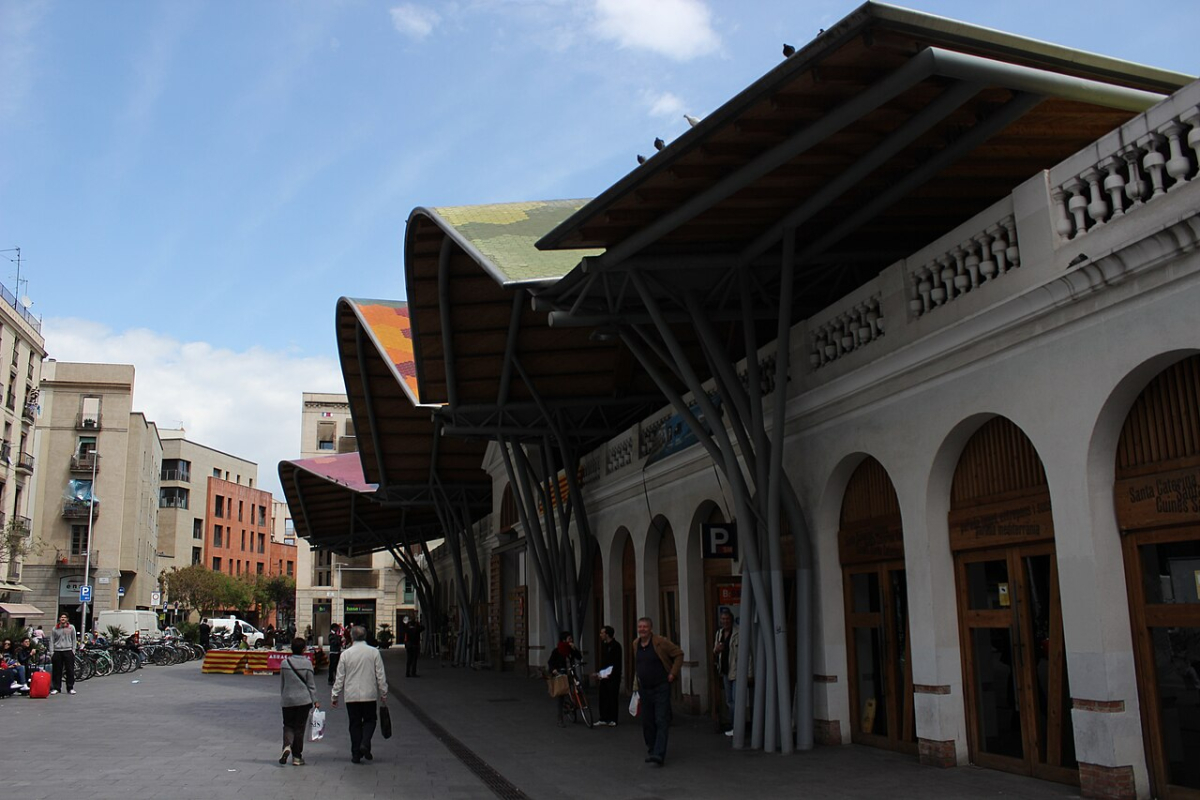 Santa Caterina market exterior and roof beside the street in Barcelona