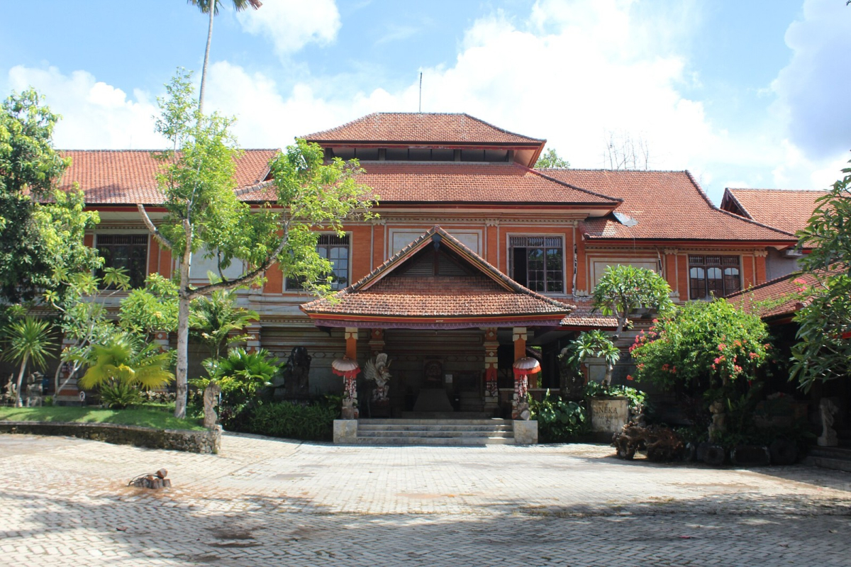 The entrance to Neka Art Museum in Ubud
