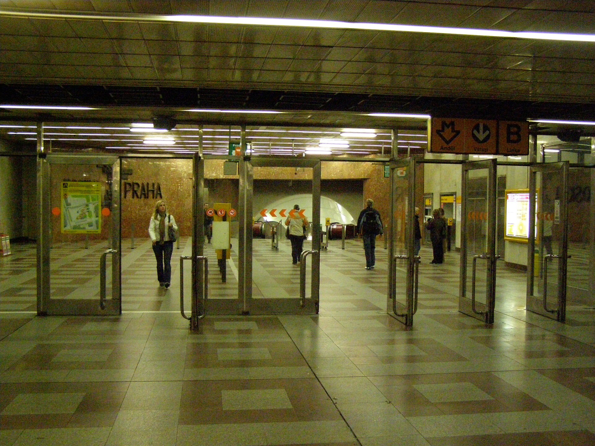 Prague metro infrastructure