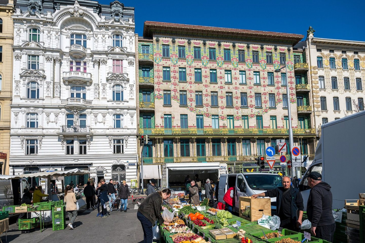 A market scene at Naschmarkt in Vienna A market scene at Naschmarkt in Vienna