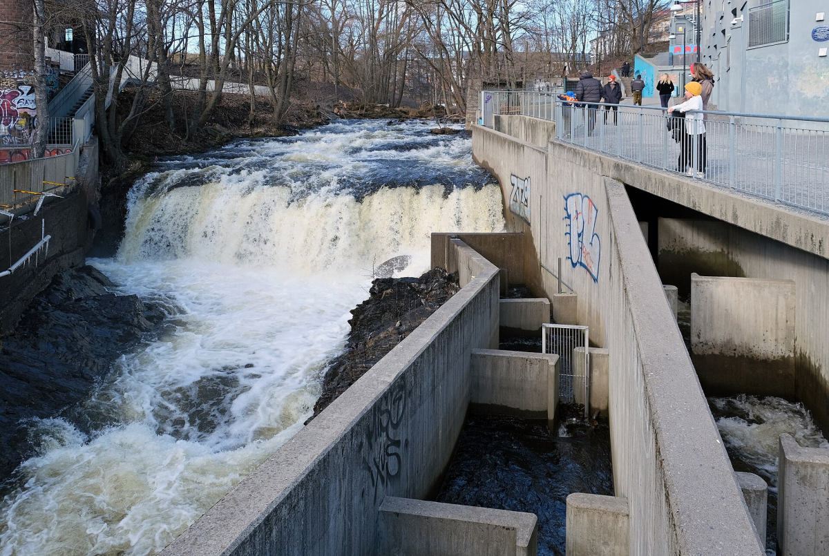 Nedre Foss on the Akerselva river, photographed in March 2023. The riverside path connects former industrial areas with neighbourhood walks. Nedre Foss on the Akerselva river, photographed in March 2023. The riverside path connects former industrial areas with neighbourhood walks.