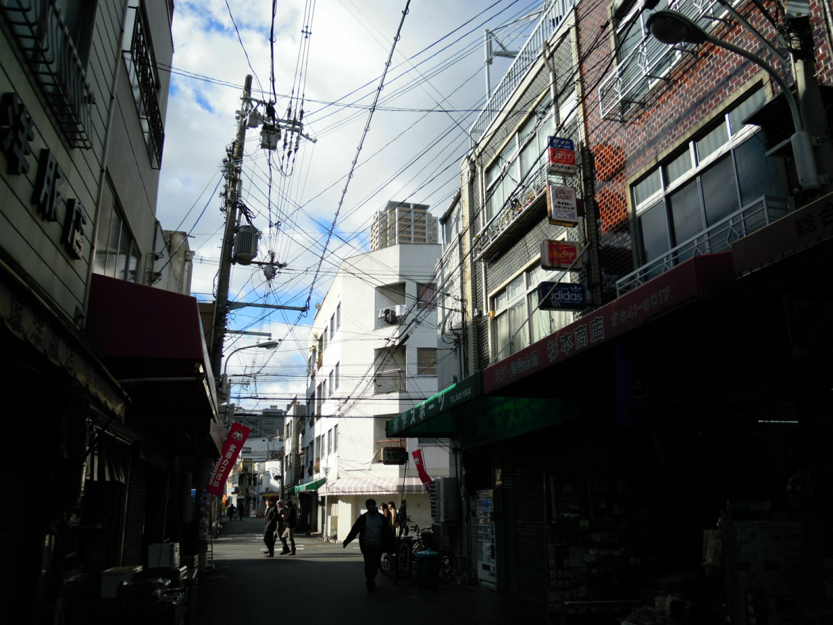 A streetscape in Osaka’s Nipponbashi district A streetscape in Osaka’s Nipponbashi district