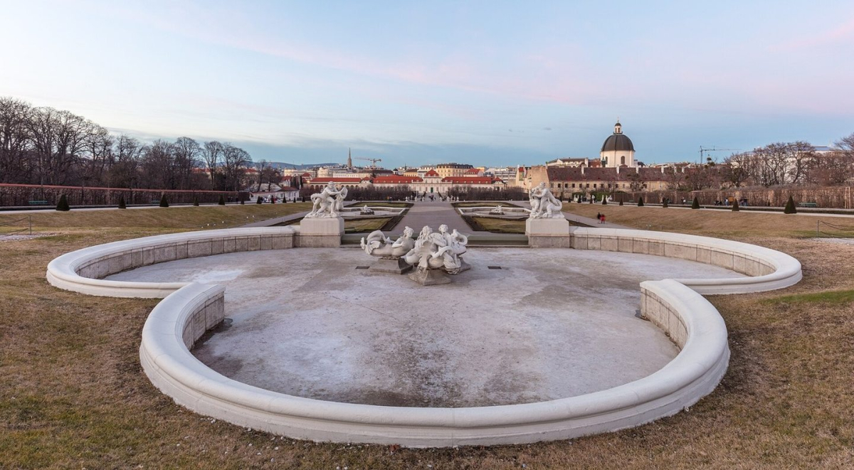 The Belvedere garden axis in winter
