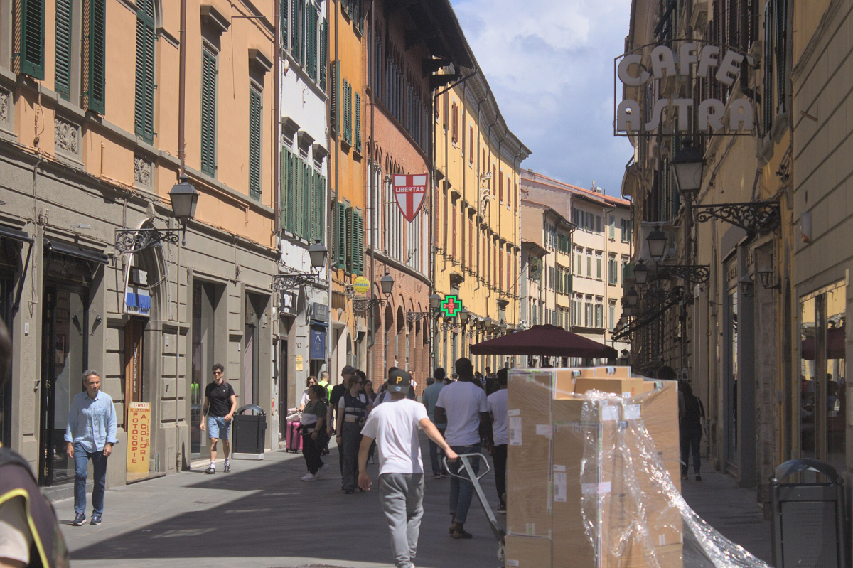 Corso Italia, one of Pisa’s central shopping streets.