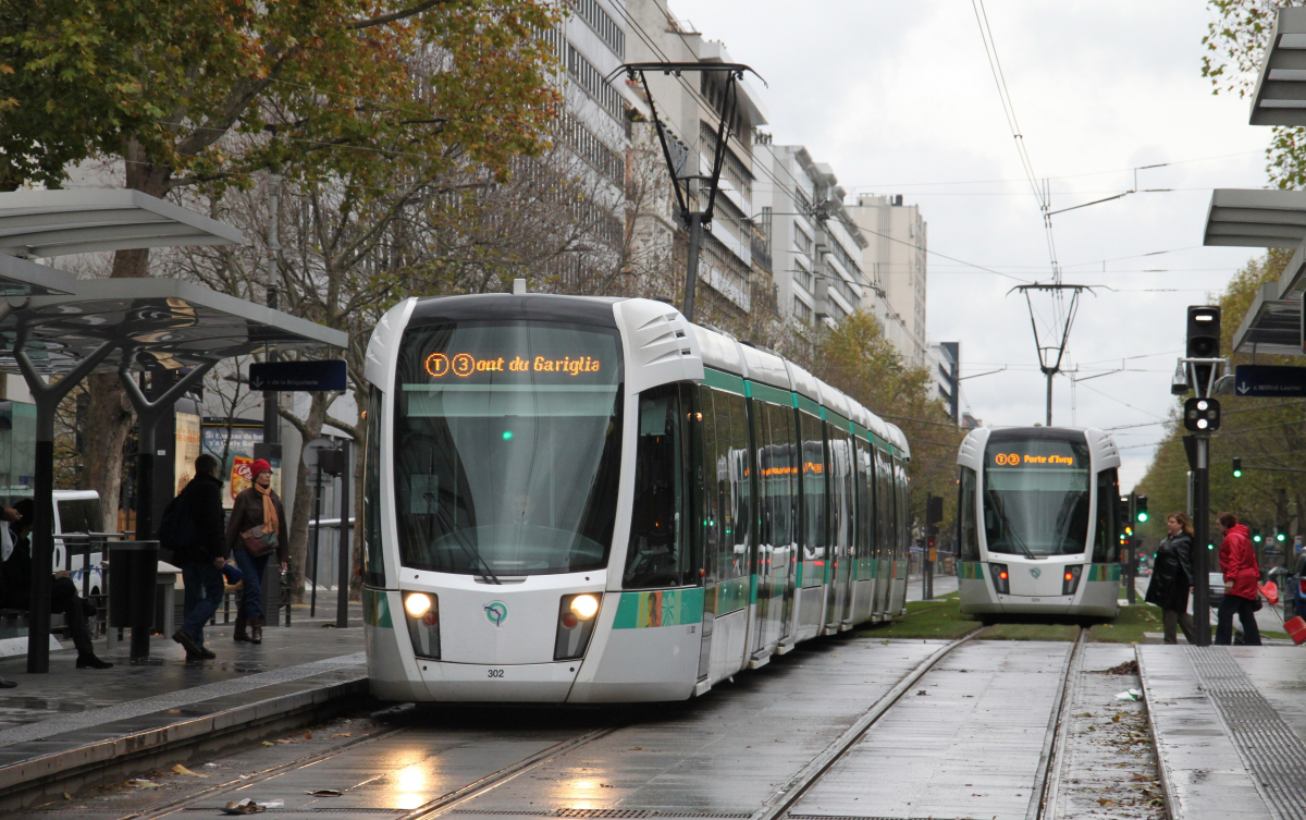 Paris tram line T3 at Porte de Vanves; check the current route before travelling.