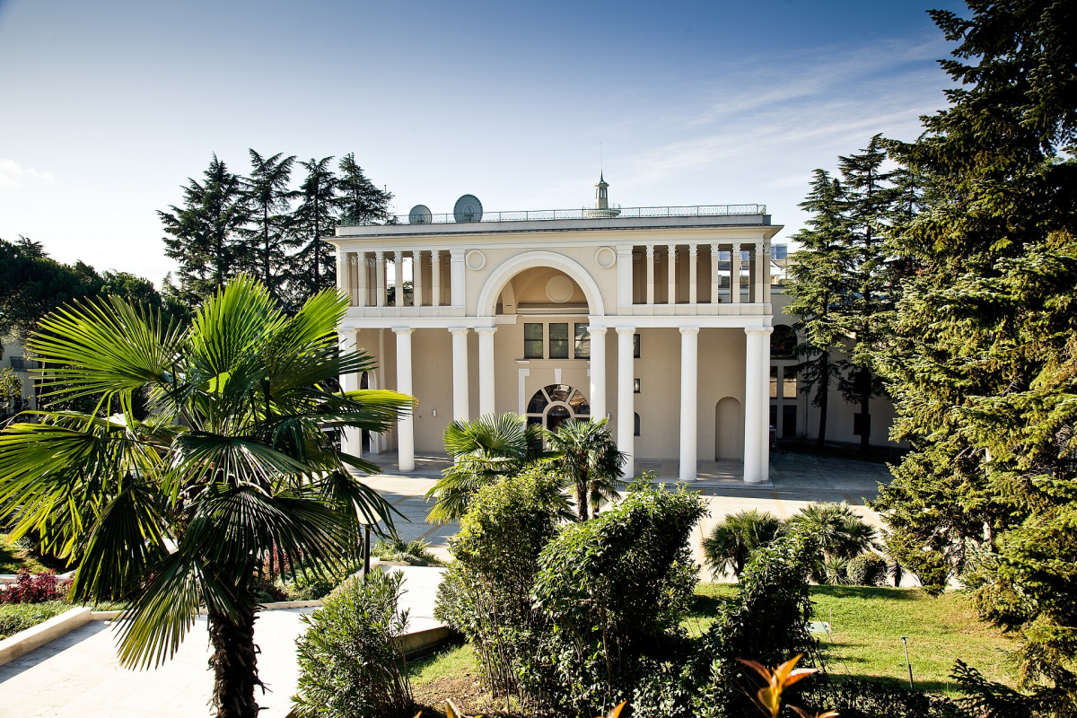 Rodina Grand Hotel exterior and gardens in Sochi Rodina Grand Hotel exterior and gardens in Sochi