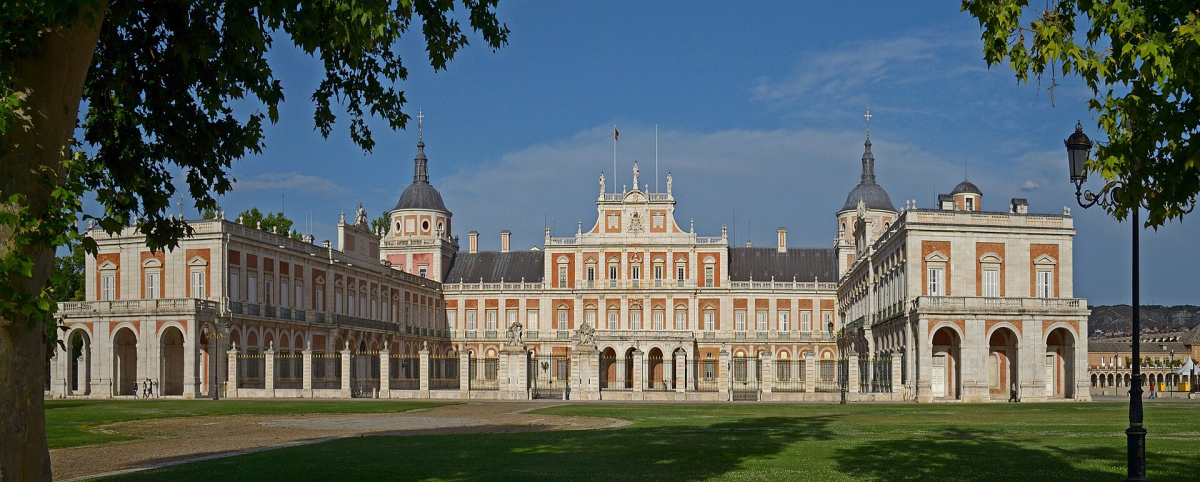 The Royal Palace of Aranjuez and its garden setting. The Royal Palace of Aranjuez and its garden setting.