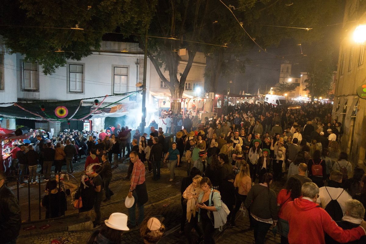 Festival crowd in a Lisbon street during Santo António