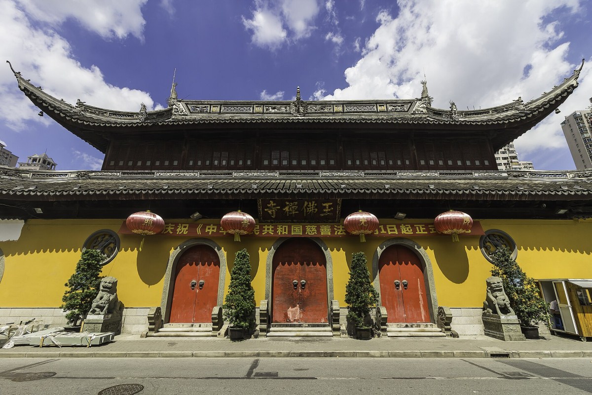 Shanghai photography subject: Jade Buddha Temple Shanghai photography subject: Jade Buddha Temple