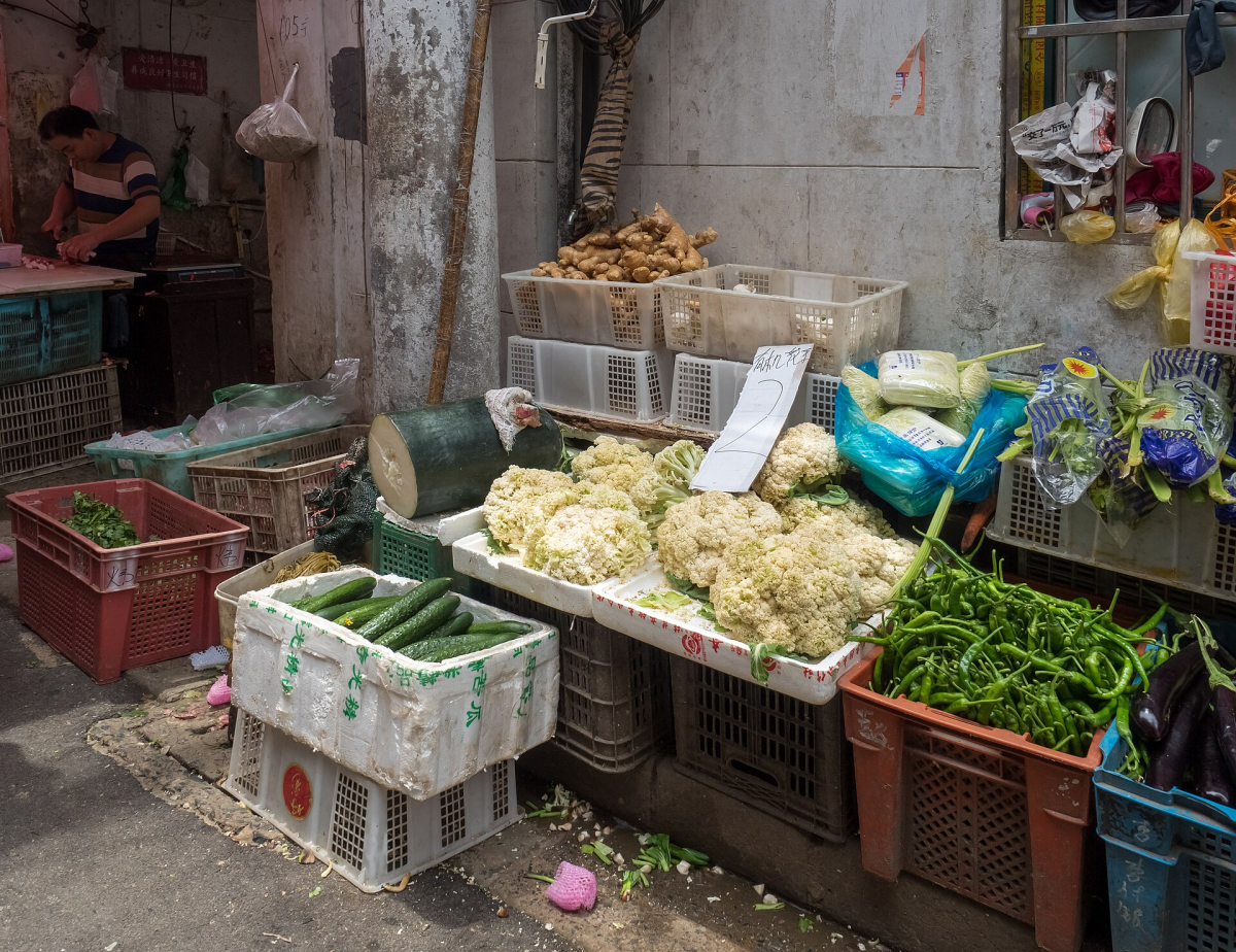 Shanghai food or retail stalls Shanghai food or retail stalls