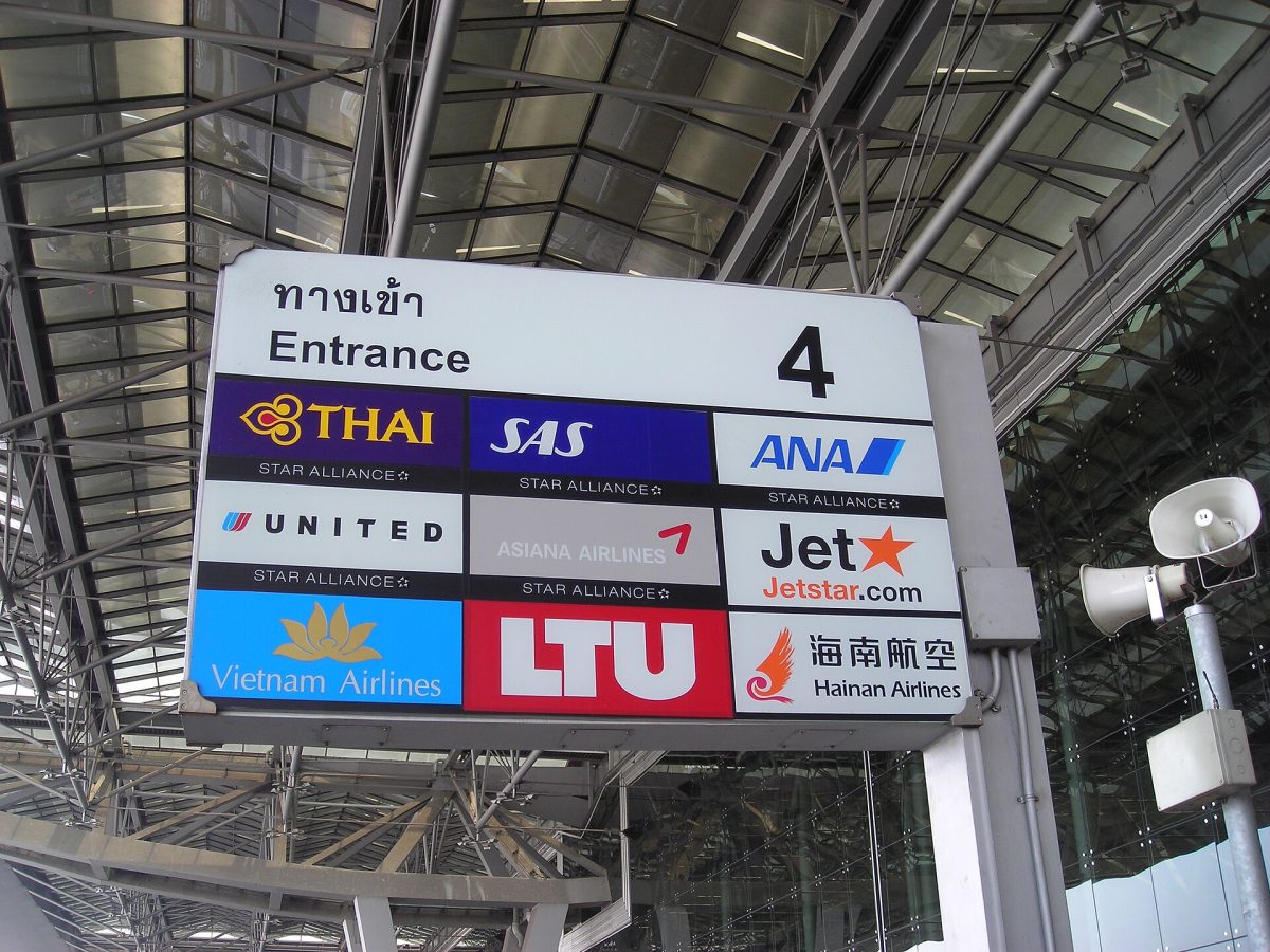 Entrance 4 at Suvarnabhumi Airport.