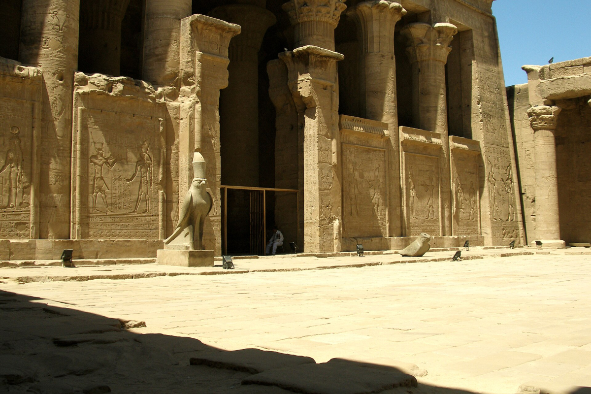 Temple of Horus at Edfu Temple of Horus at Edfu
