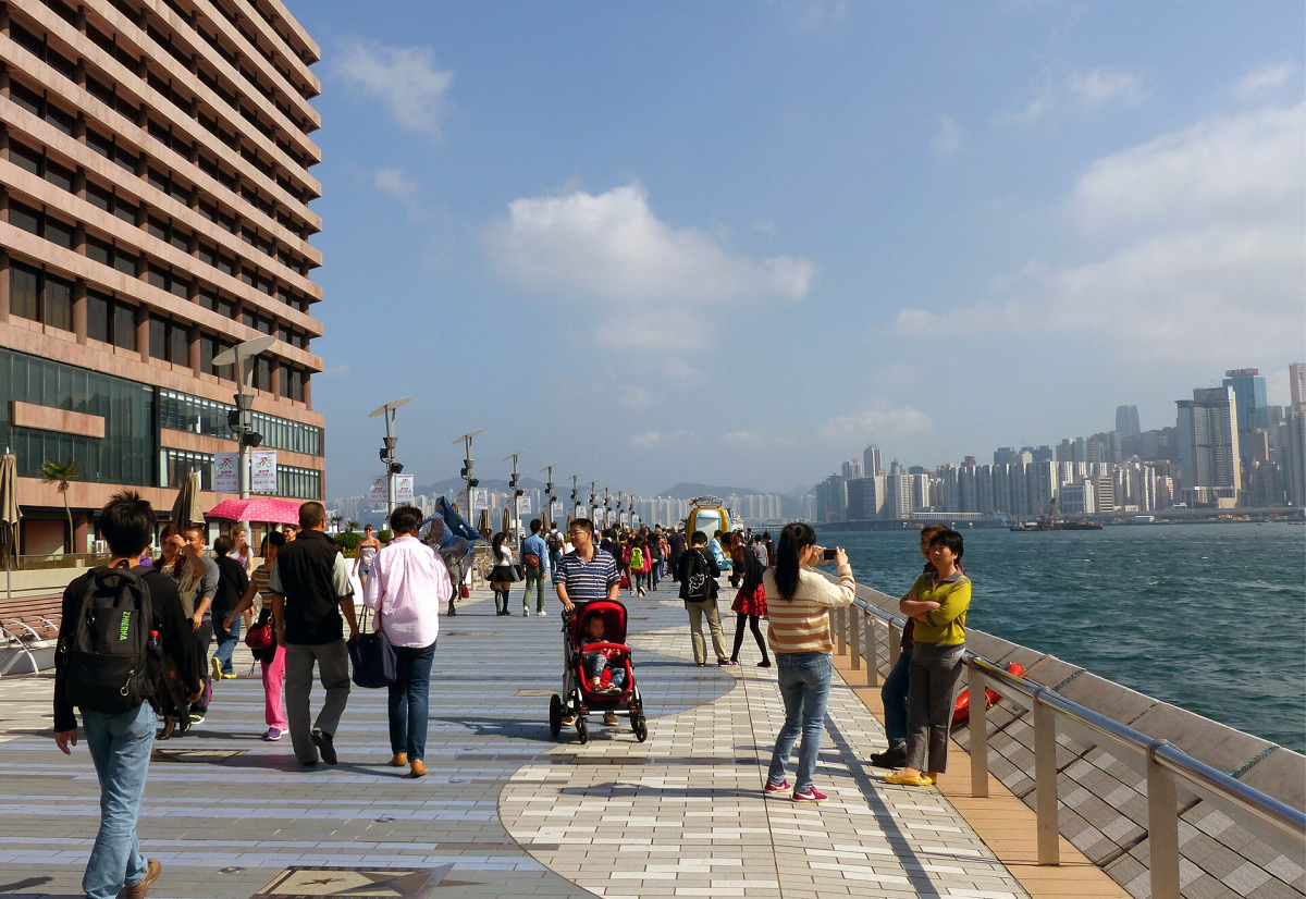 The Tsim Sha Tsui promenade beside Victoria Harbour.