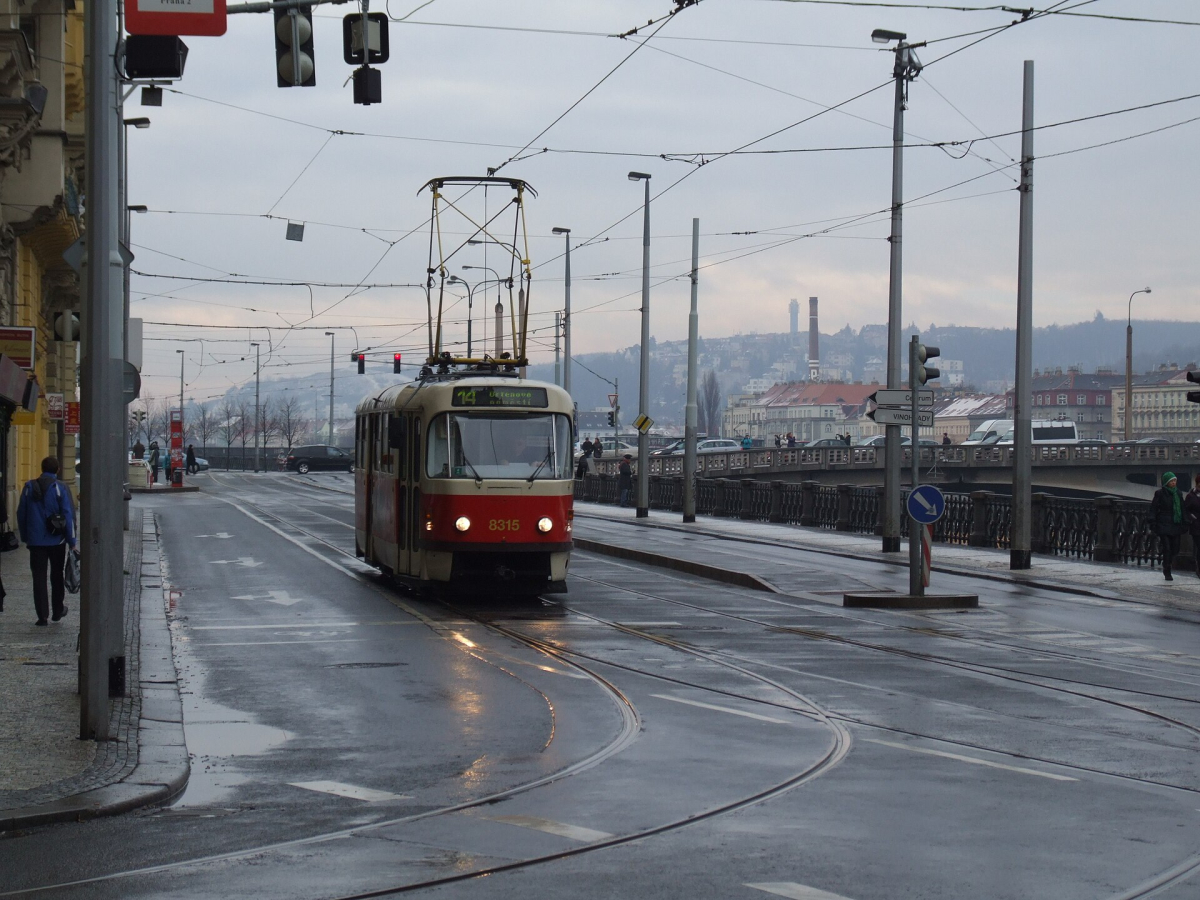 Prague arrival and local transport surroundings