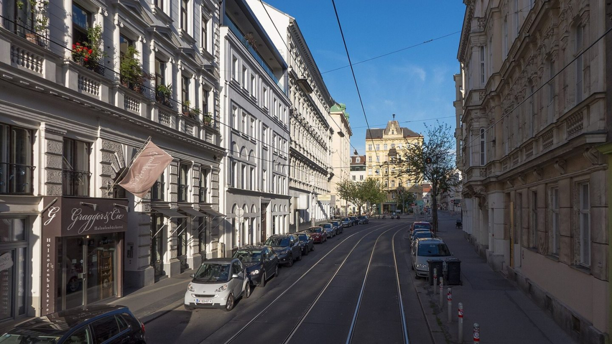 Siebensterngasse in Vienna’s Neubau district Siebensterngasse in Vienna’s Neubau district