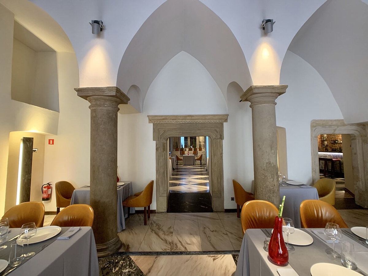 Restaurant interior at Hotel Stary in Kraków