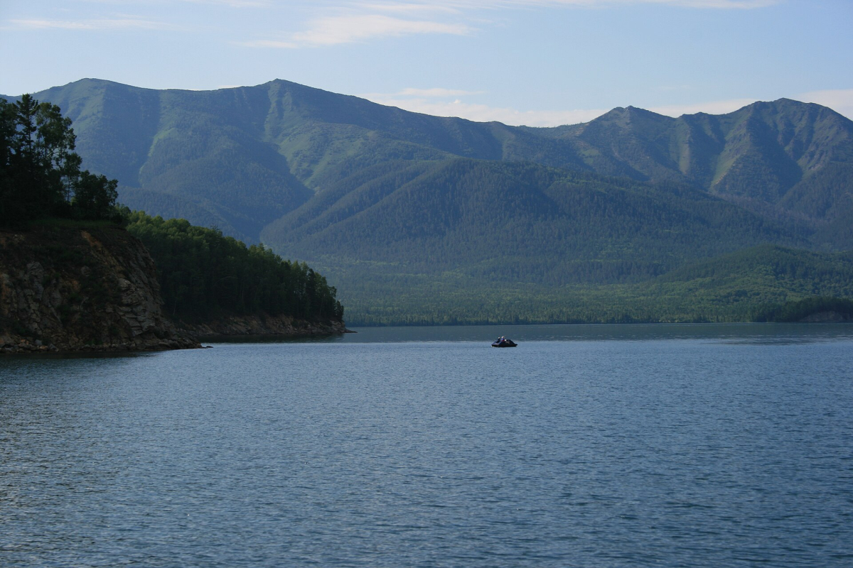 Zmeinaya Bay on Lake Baikal in Zabaykalsky National Park Zmeinaya Bay on Lake Baikal in Zabaykalsky National Park