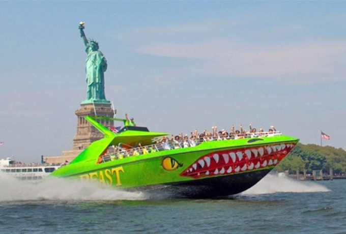 5 Watery Adventures in NYC to Experience with Pals
