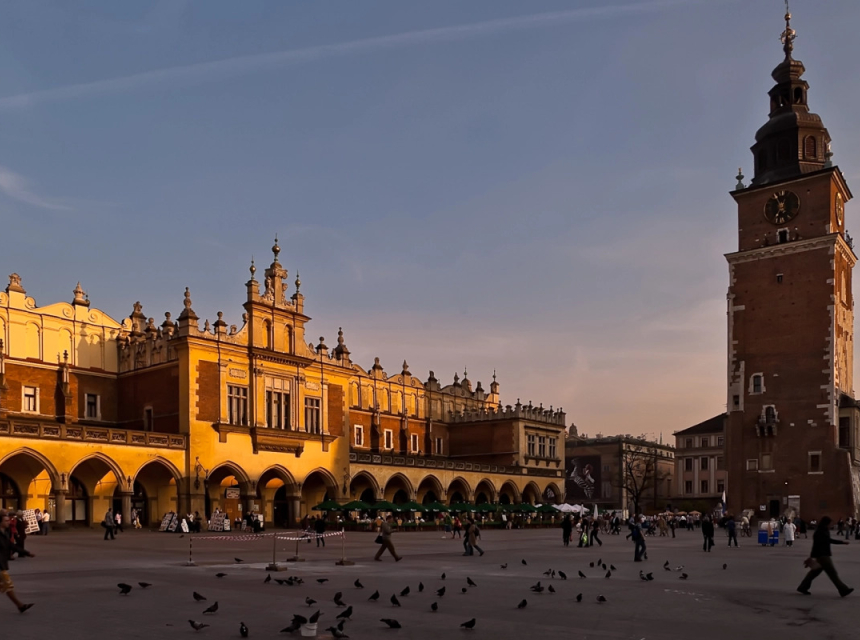 Rynek Główny is the historic heart of Krakow, surrounded by medieval townhouses, St. Mary’s Basilica, and one of Europe’s largest market squares.